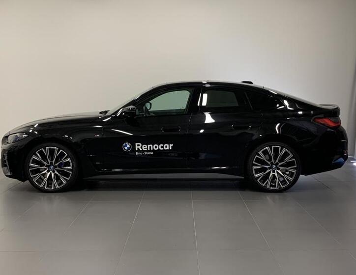 BMW i4 2