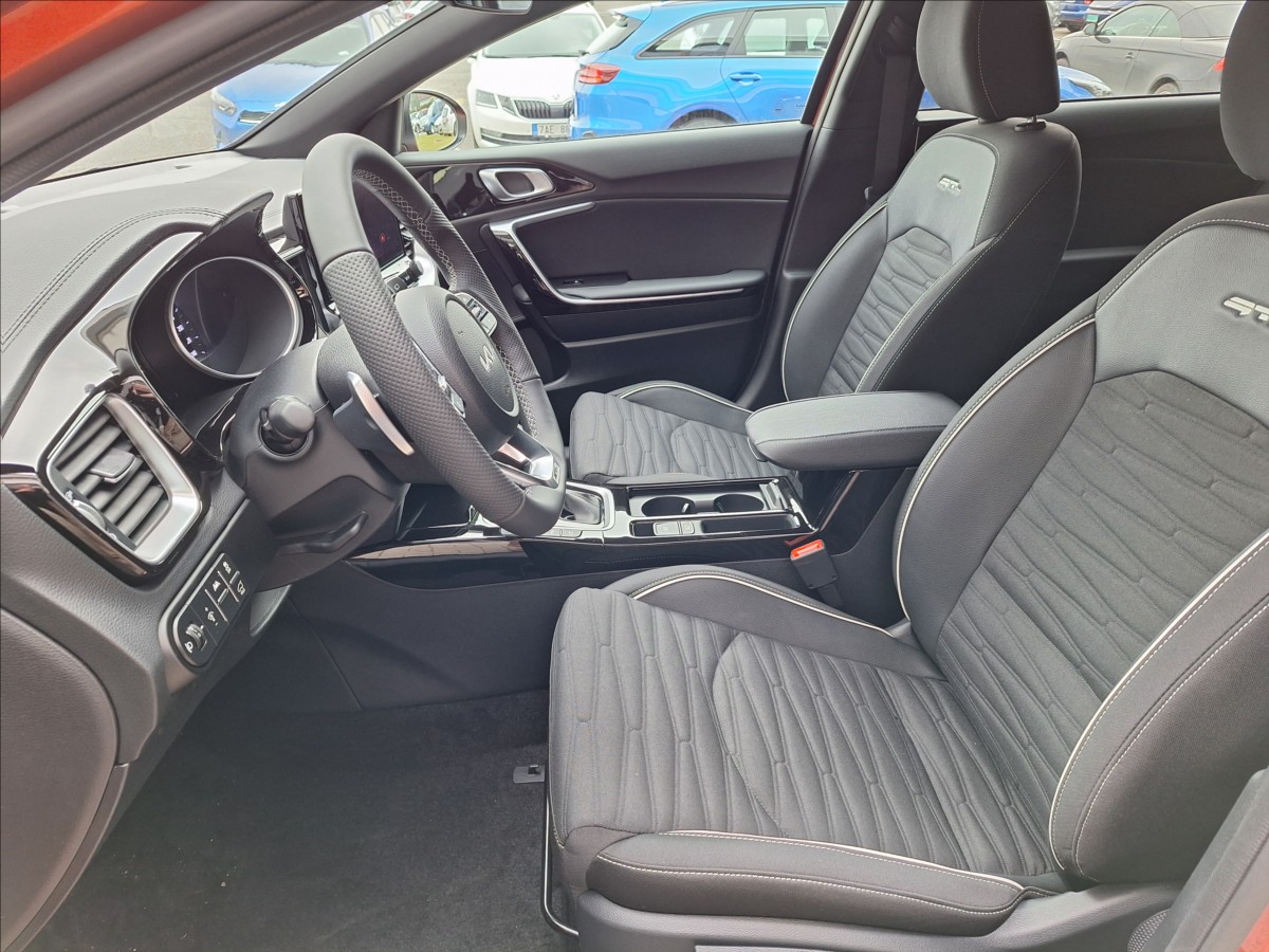 KIA ProCeed