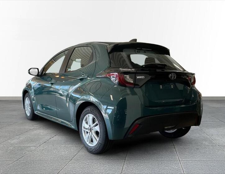 Toyota Yaris 4