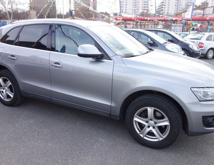 Audi Q5 6