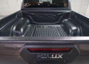 Toyota Hilux 11