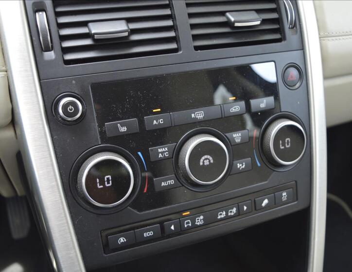 Land Rover Discovery Sport 21