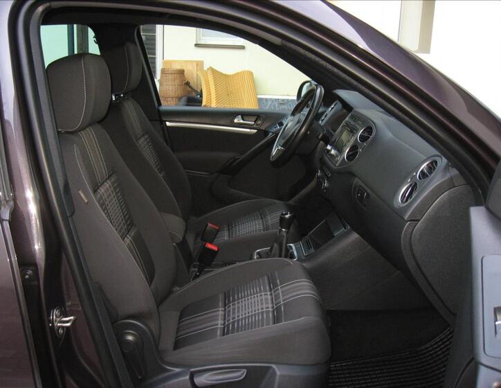 Volkswagen Tiguan 16