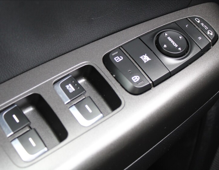 KIA Sportage 11
