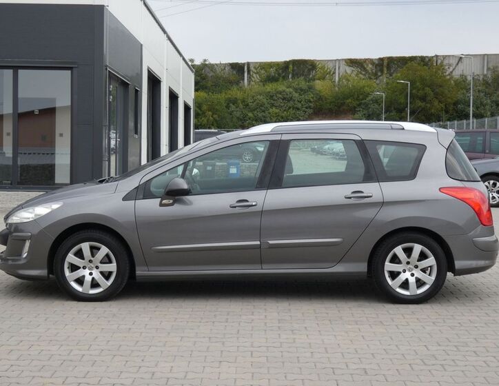 Peugeot 308 5