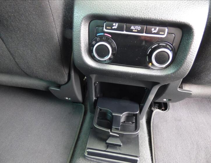 Volkswagen Sharan 68