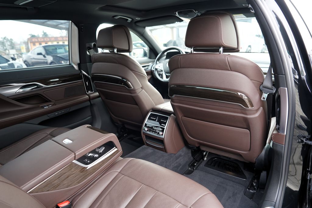 BMW Řada 7