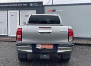 Toyota Hilux 5