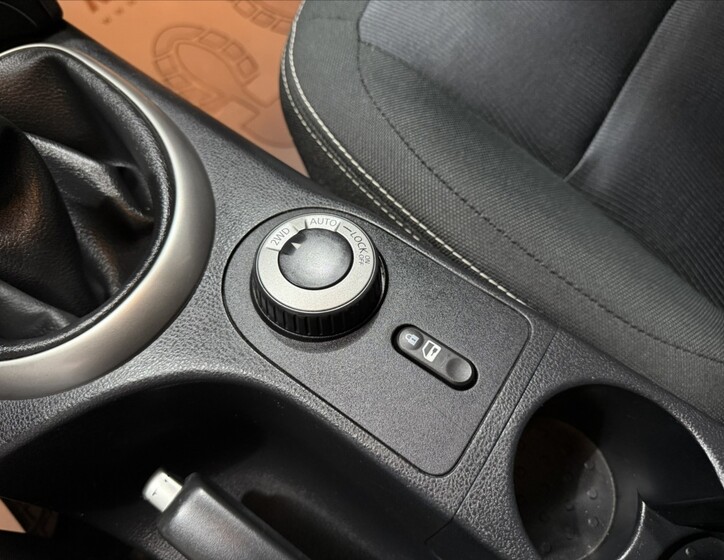 Nissan Qashqai 13
