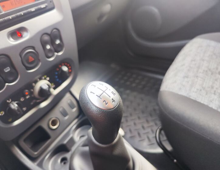 Dacia Duster 16