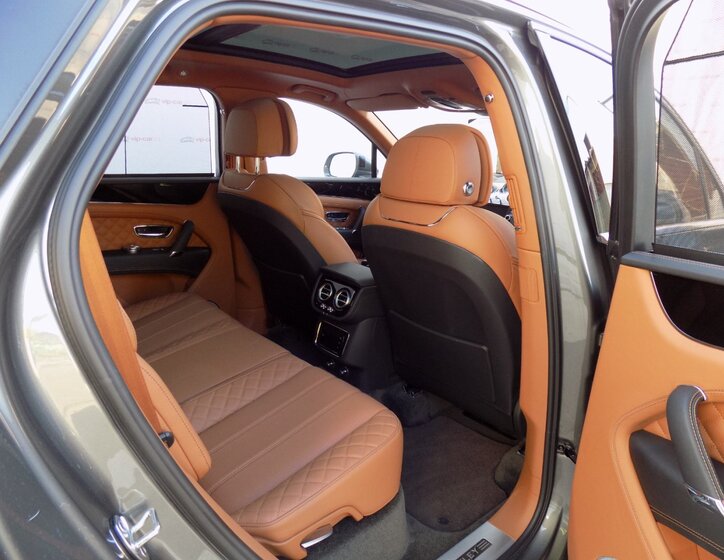 Bentley Bentayga 20