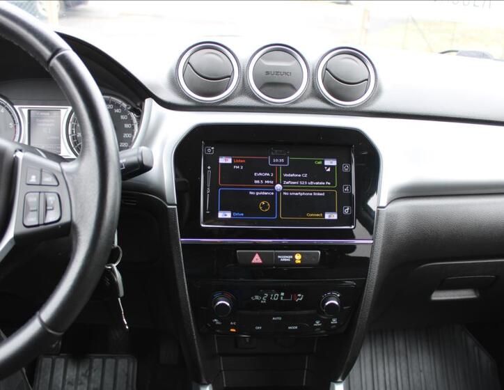 Suzuki Vitara 18