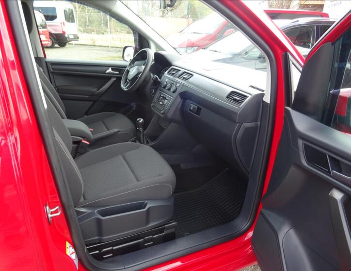 Volkswagen Caddy 19