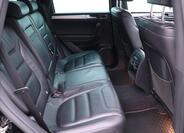 Volkswagen Touareg 14