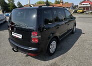 Volkswagen Touran 5