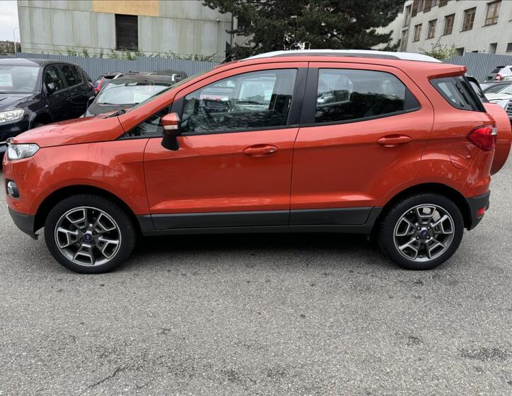 Ford EcoSport 5