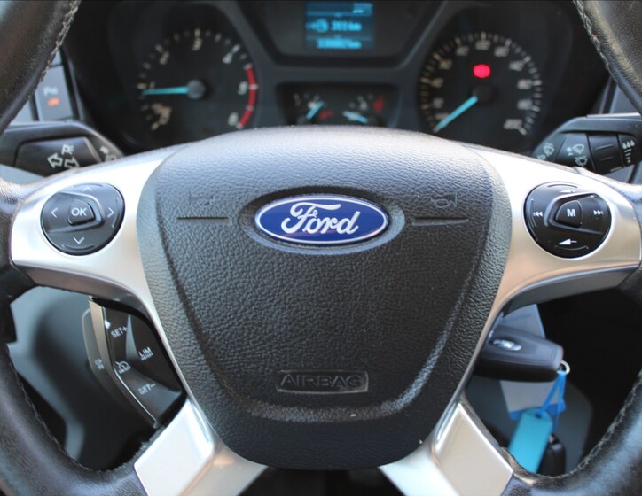 Ford Transit 11