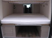 Mercedes-Benz Sprinter 10