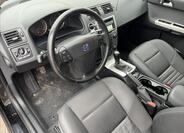 Volvo S40 9