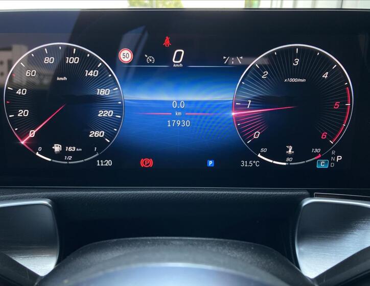 Mercedes-Benz GLB 16