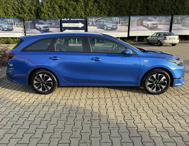 KIA Ceed 8