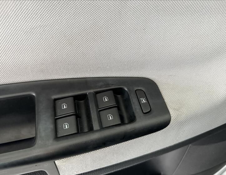 Volkswagen Polo 10