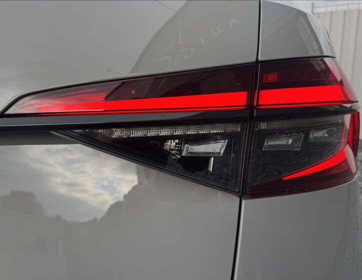 Škoda Superb 17