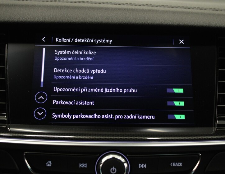 Opel Insignia 14