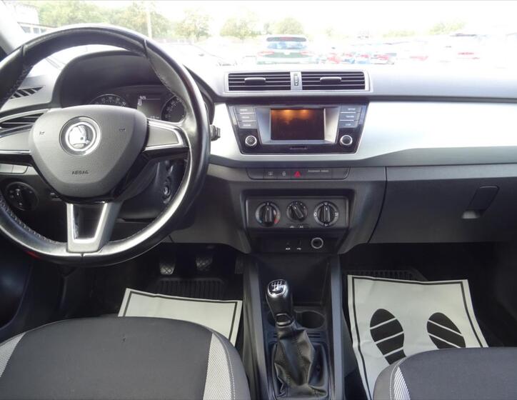 Škoda Fabia 17