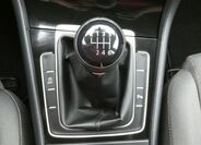 Volkswagen Golf 39