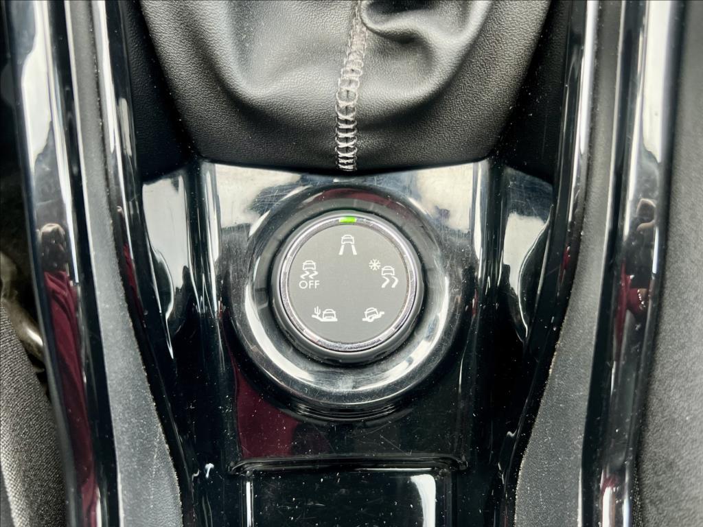Peugeot 2008 36