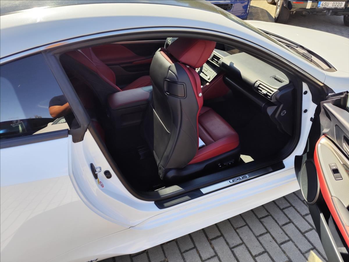 Lexus RC 300h