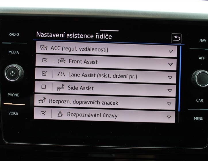 Volkswagen Arteon 13