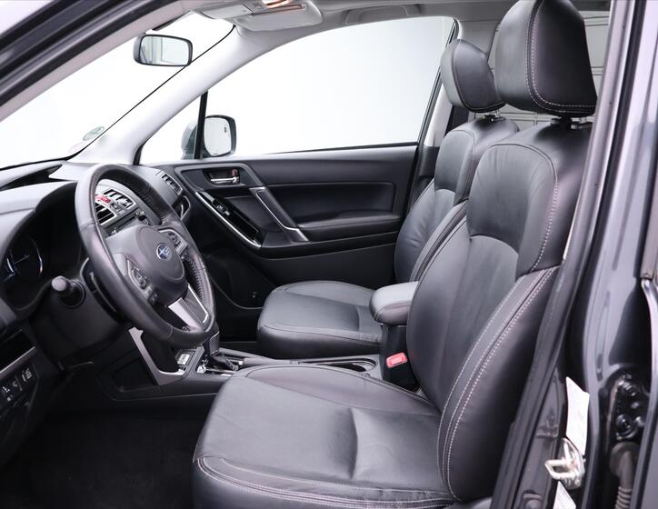 Subaru Forester 11