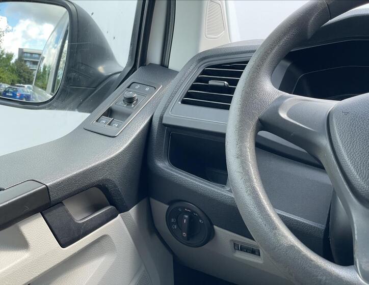 Volkswagen Transporter 14