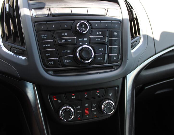 Opel Zafira 20