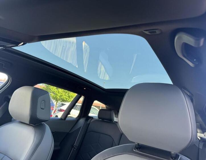 BMW i5 13