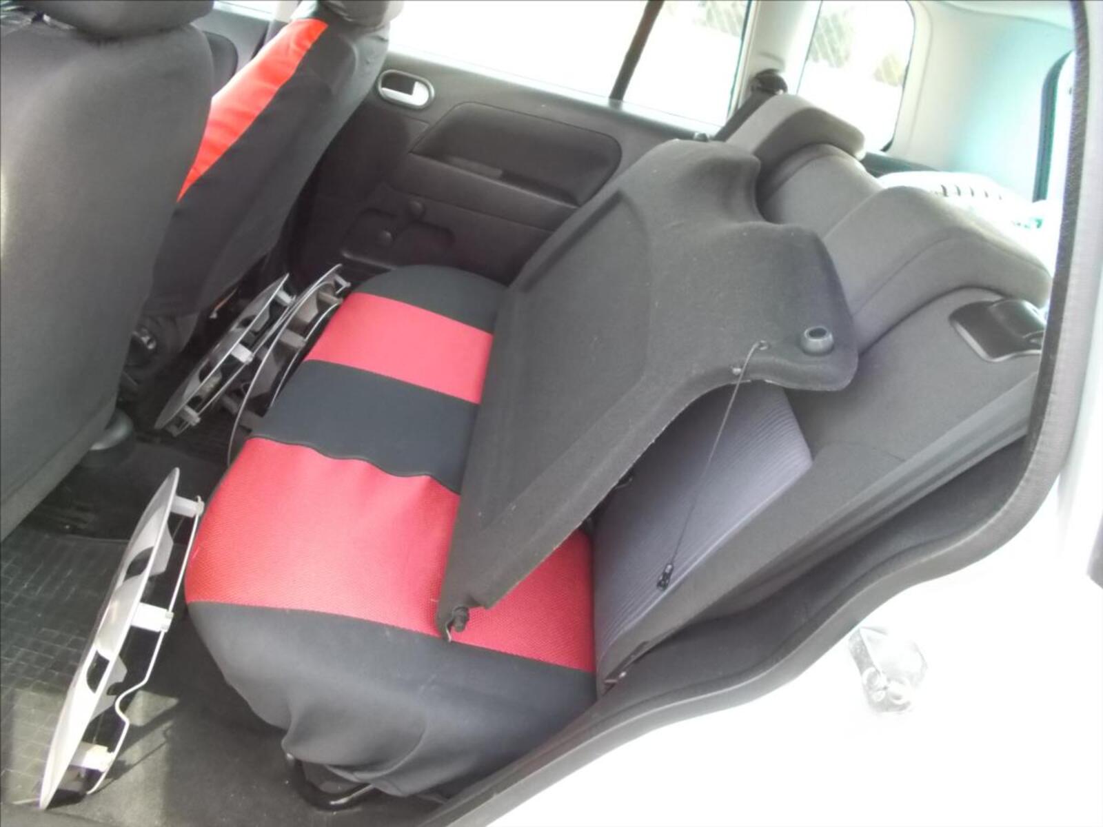 Ford Fusion 16