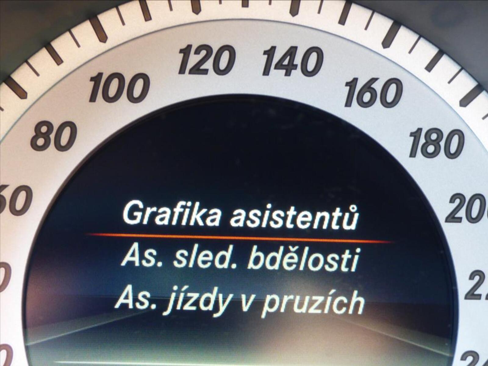 Mercedes-Benz GLK 18