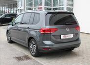 Volkswagen Touran 4