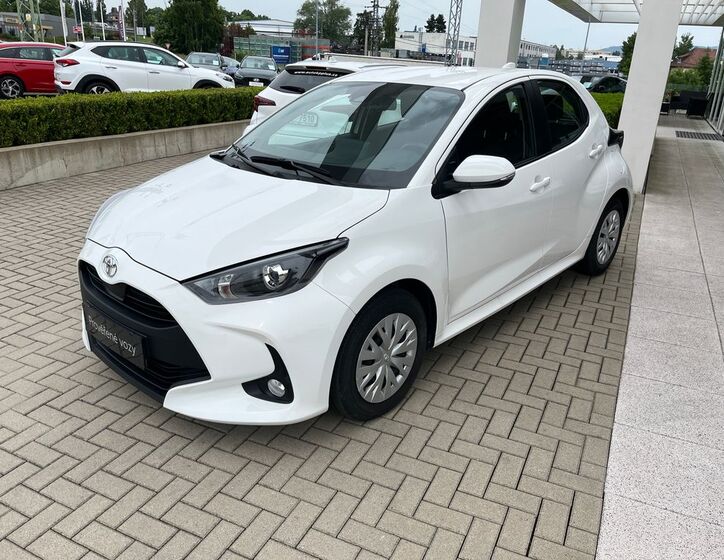 Toyota Yaris 2