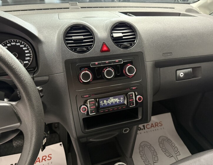 Volkswagen Caddy 10