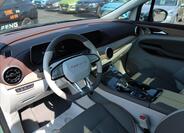 Dongfeng U-Tour 9
