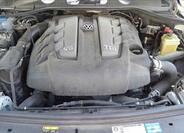 Volkswagen Touareg 8