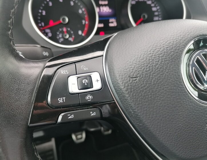 Volkswagen Tiguan 20