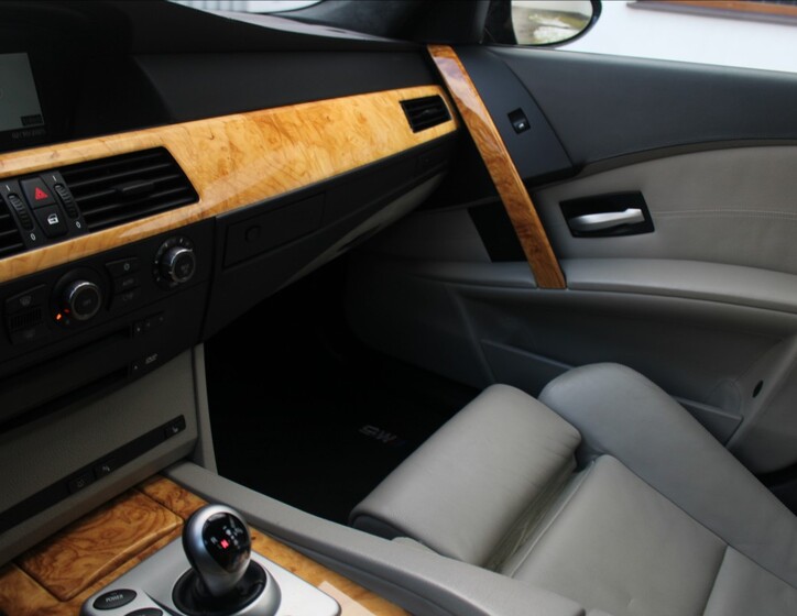 BMW M5 38