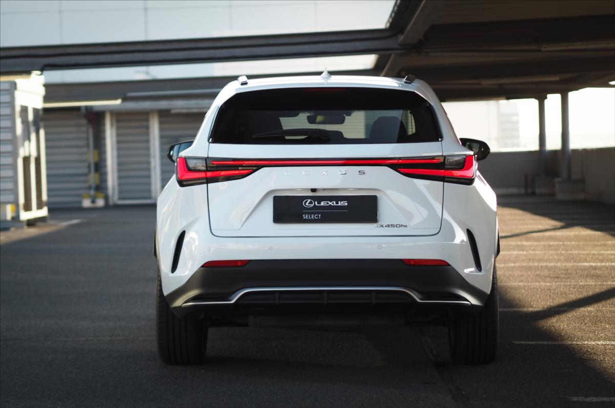 Lexus NX 450h plus