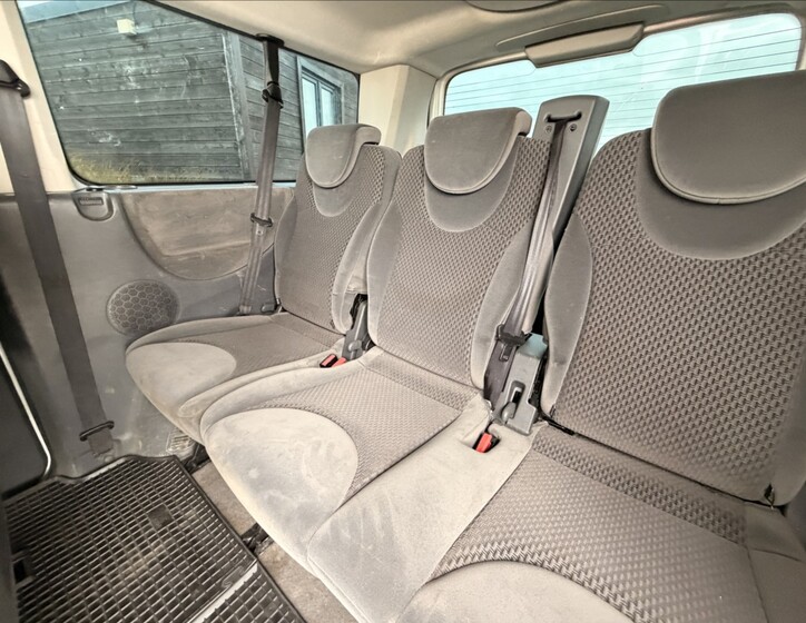 Peugeot Expert 23