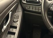 Hyundai i30 16