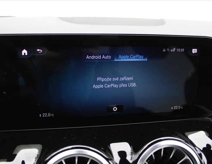 Mercedes-Benz GLA 20